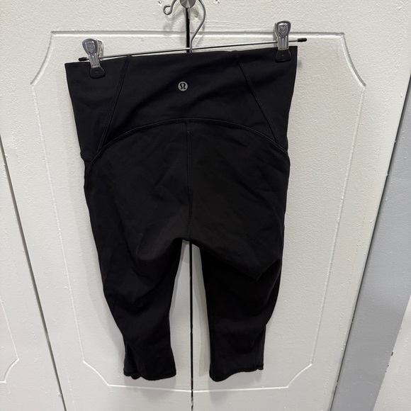 Lululemon Black Train Times Crop (17") - Picture 7 of 13